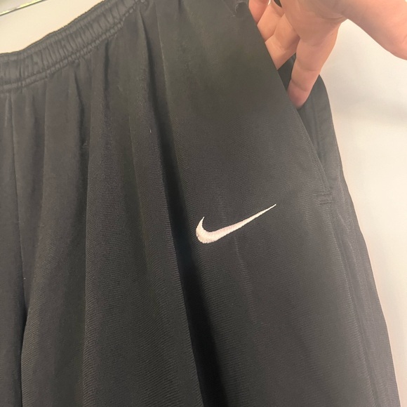 Nike pants - Picture 3 of 11